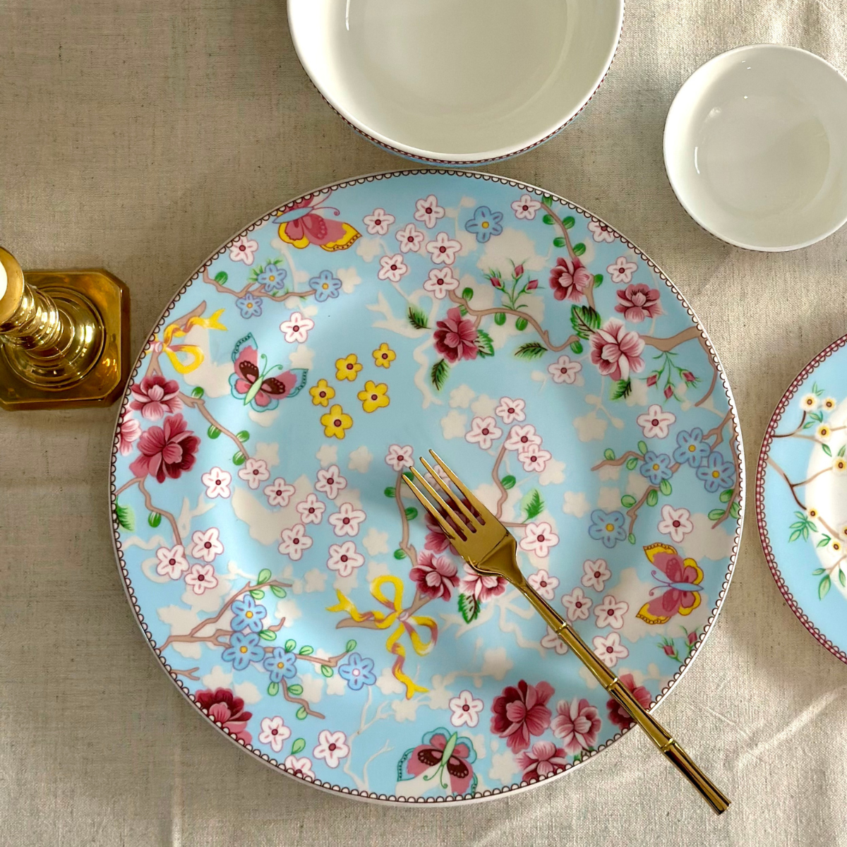 Birdie in Blue Dinner Plates - Set of 2 (10.5 inch each)