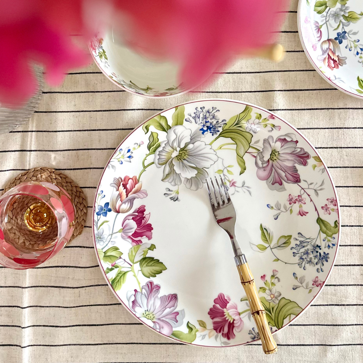 Garden Splendor Dinner Plates - Set of 2 (10.5 inch each)
