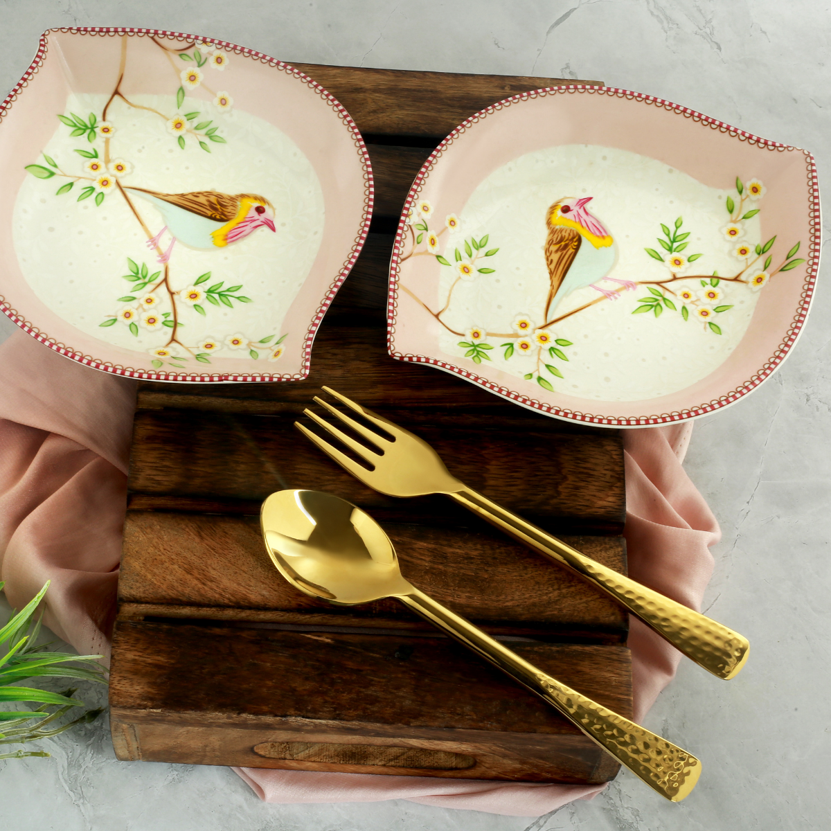 Birdie in Pink Leaf Platter (7 inch wide) - Set of 2