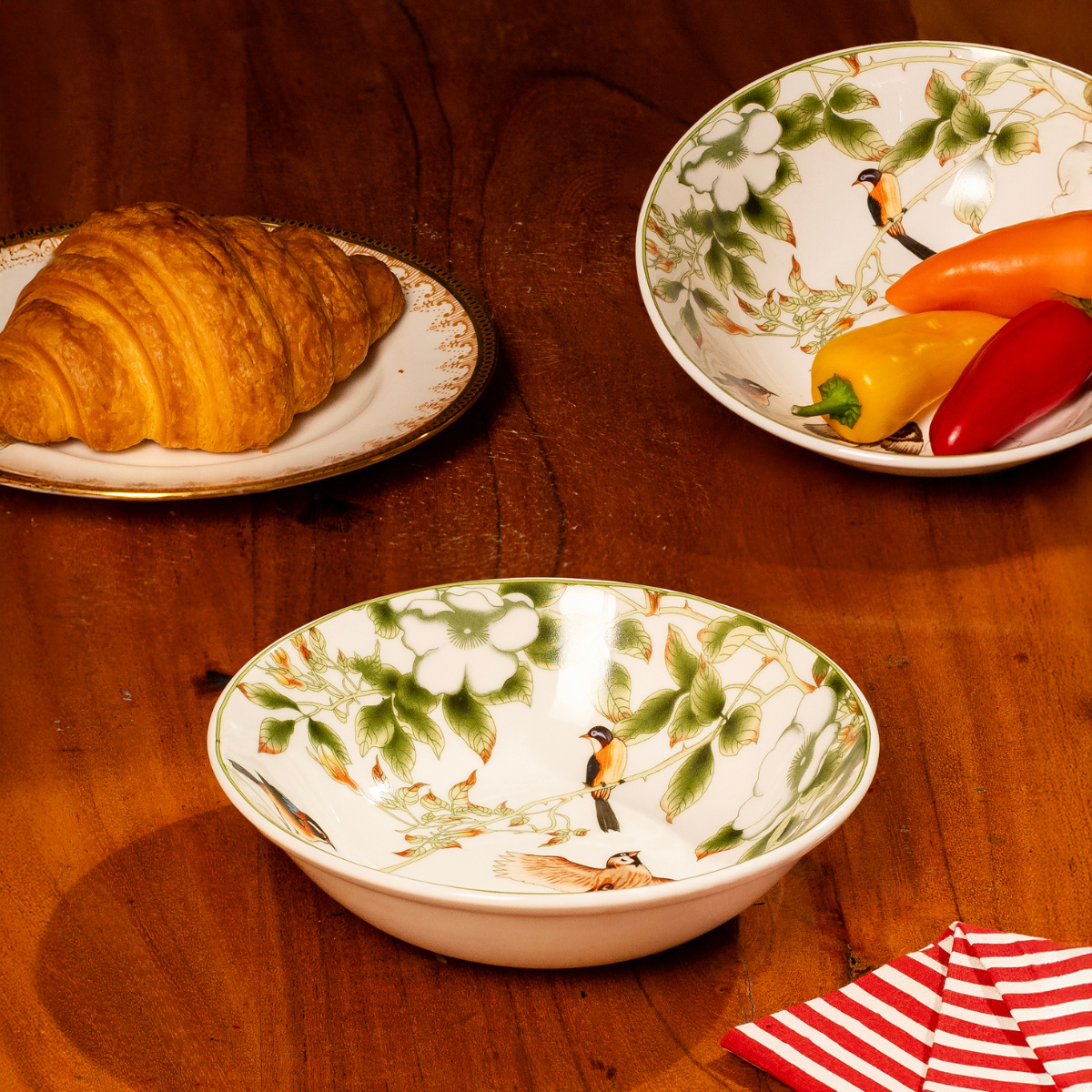Birdie in Green Foliage Snack Bowls - Set of 2 (7 inch wide, 450ML capacity)