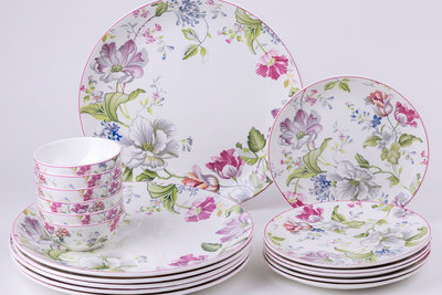 Garden Splendor Dinnerware