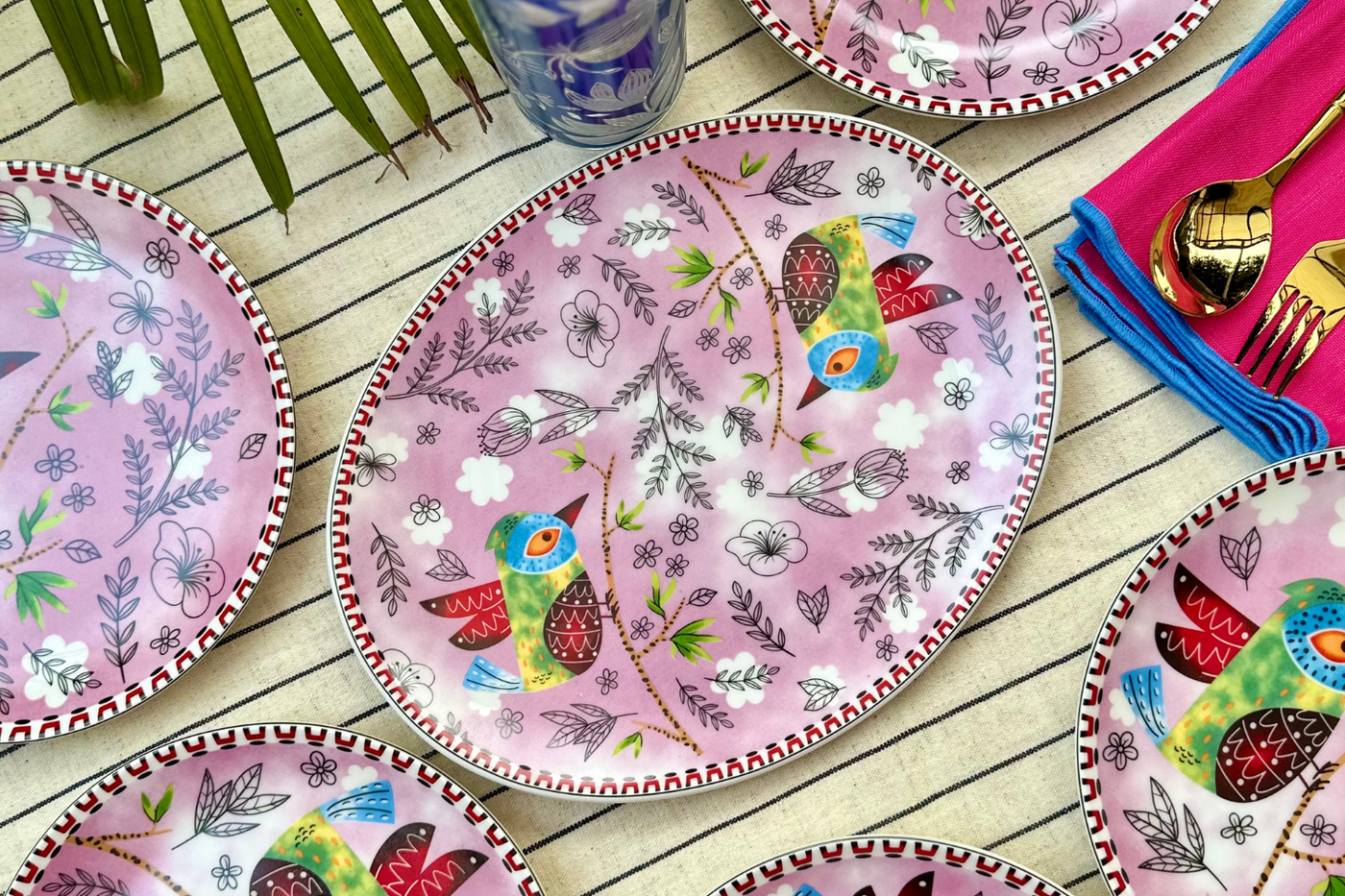 Heritage Birds & Leaves in Pink Oval Plate - Set of 1