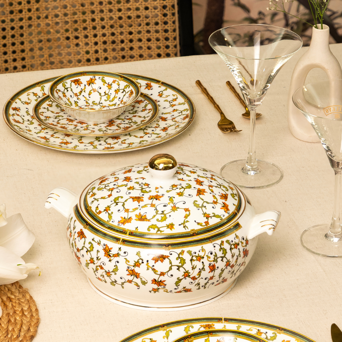 Chinar Bloom Luxury Dinner Set – 18 & 38 Piece, Ceramic Floral Crockery, Serving 6