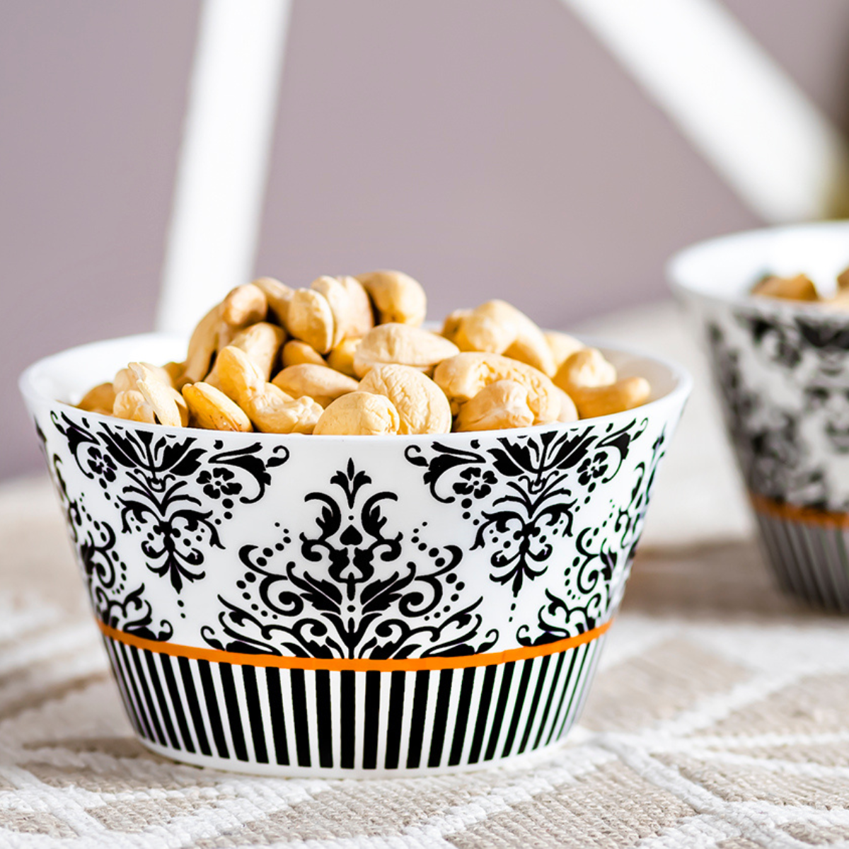 Black & White snack bowls - Set of 2
