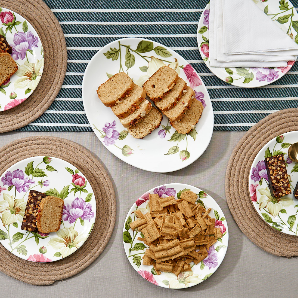 Pink & Yellow Florals Gathering Set - Set of 1 Oval Platter (10 inch) & 4 Snack Plates (7 inch)