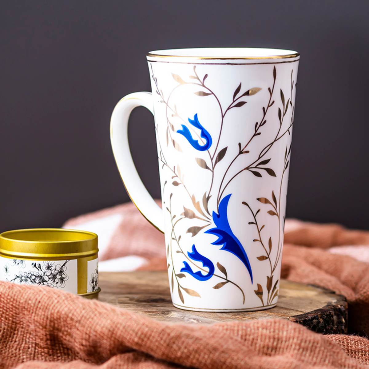 Golden Vine Tall mug (Blue) – Set of 1 (500 ml)