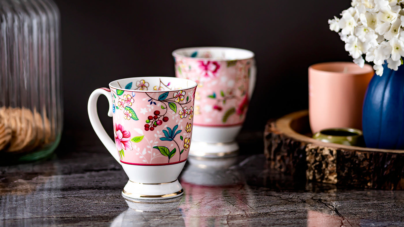 Pink bouquet footed mug – Set of 2