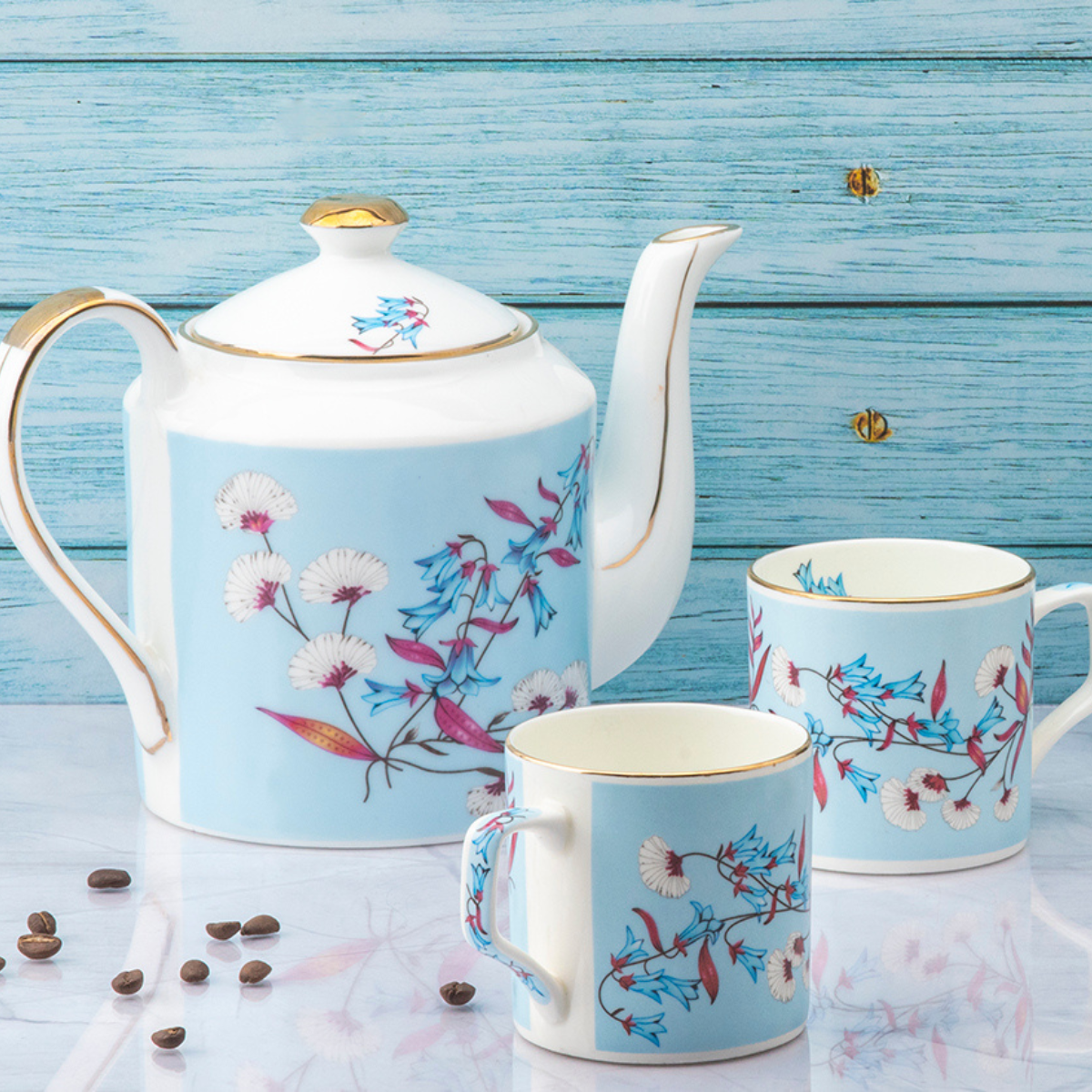 Bird of Paradise Tea Set & Nut Tray - 6 Cups (200ml), 1 Kettle (1000ml), 2 Snack Trays