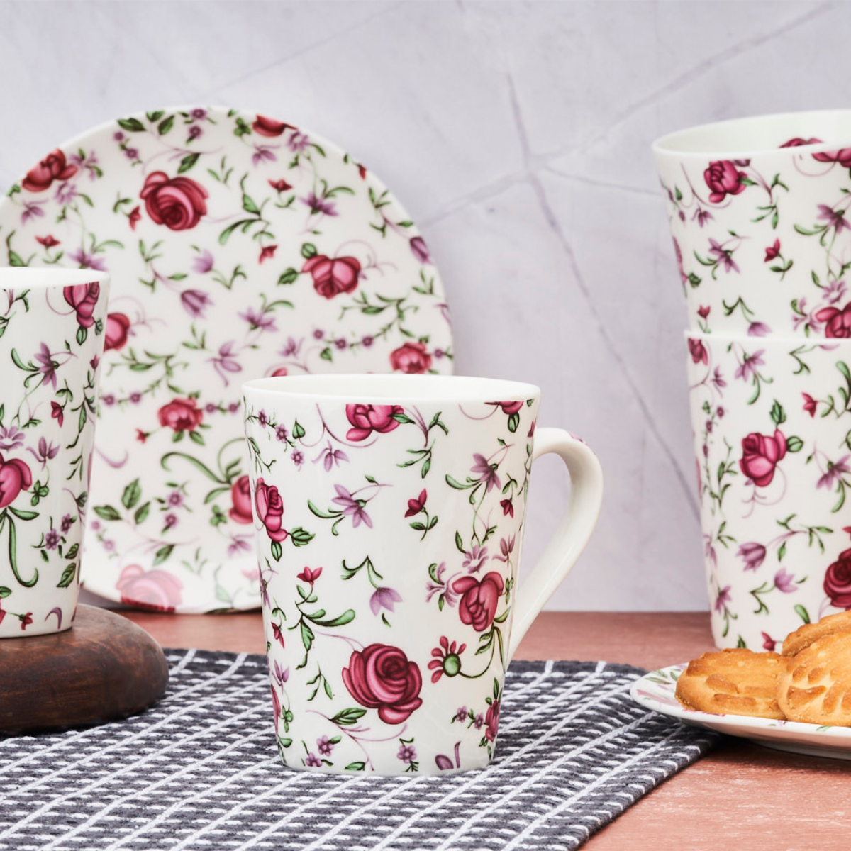 Button Rose Vine Mug & Snack Plate Set - 4 mugs & 2 plates