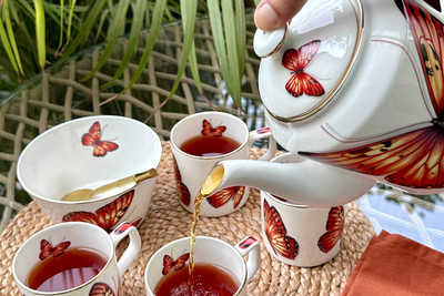 Burnt Orange Tea Cups & Kettle - 6 Cups & 1 Kettle