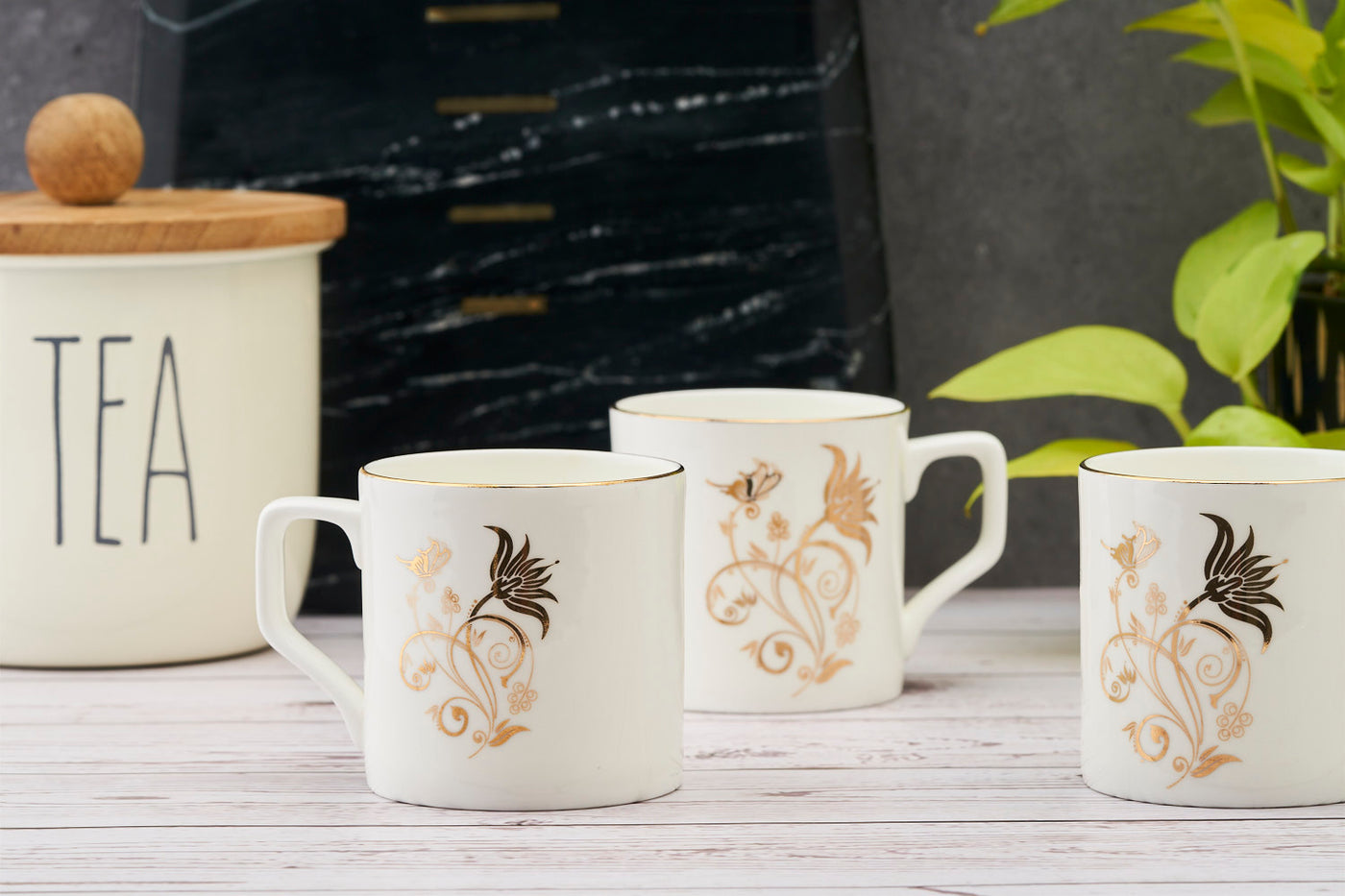 Gold floral motif  mugs – Set of 6