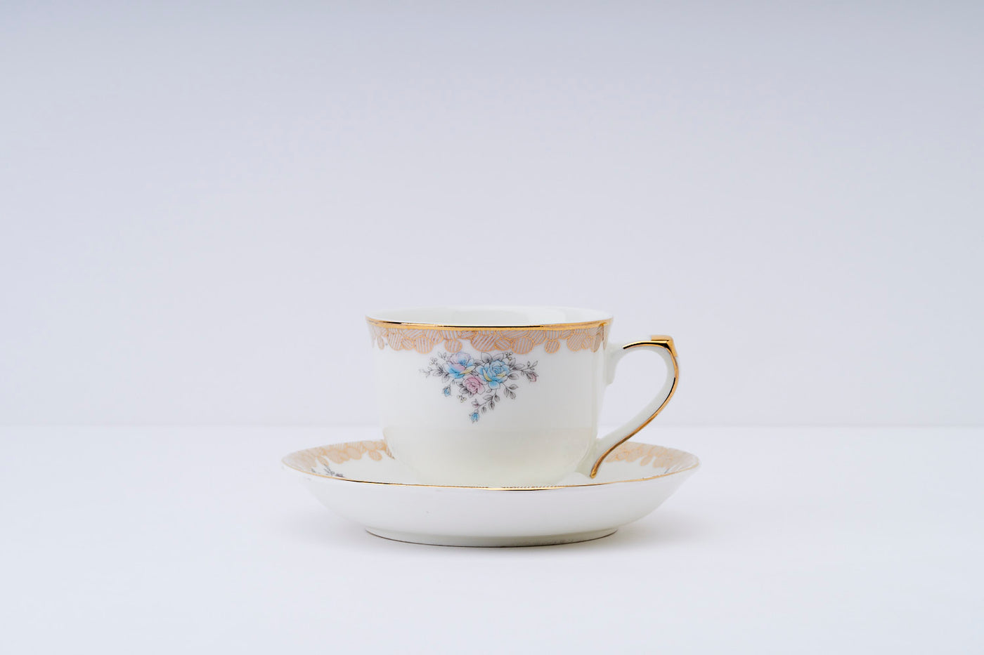 Blue Blossom & Gilded Chain Cup & Saucer Set | 6 Cups & 6 Saucers | 170 ml