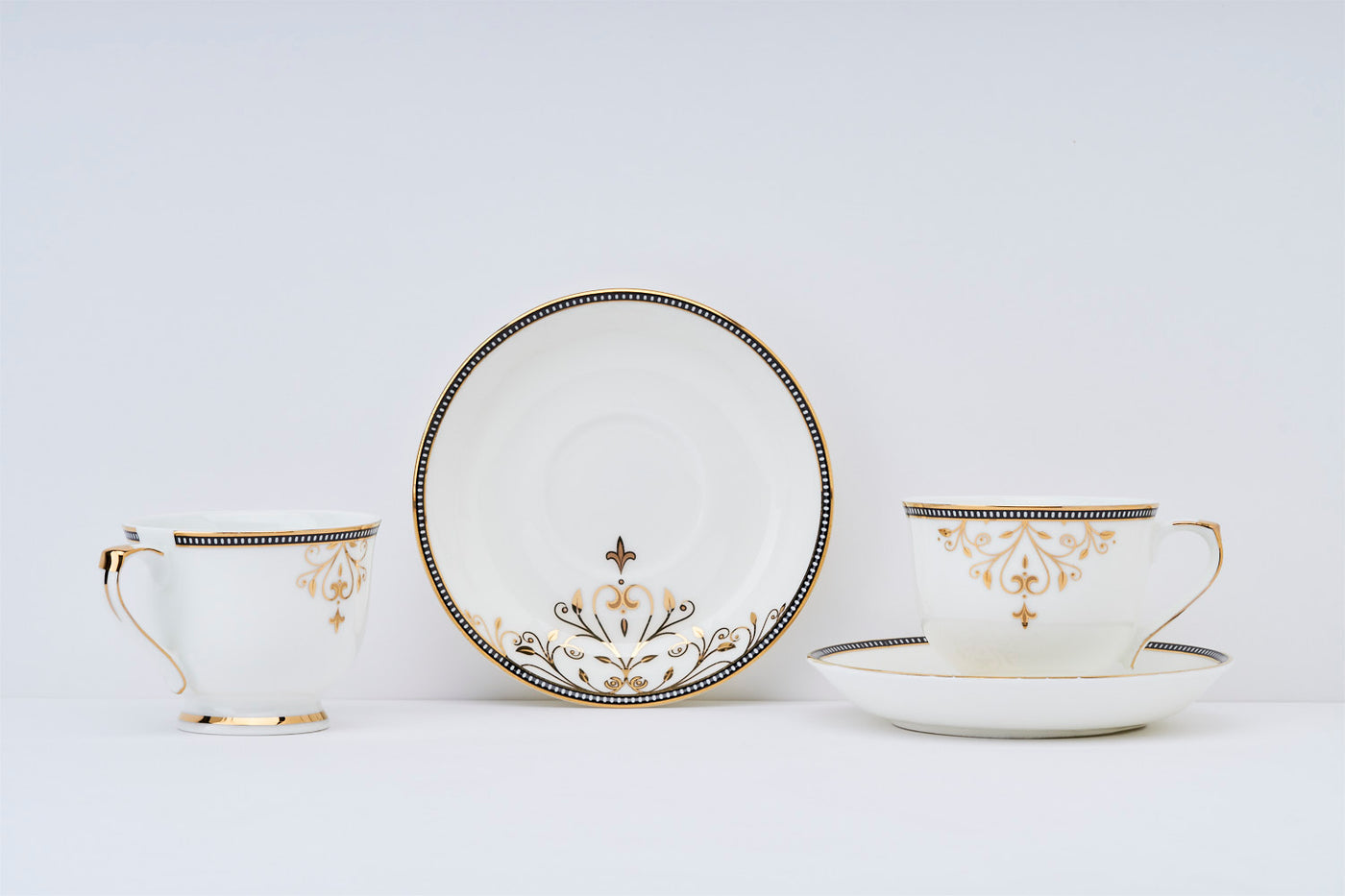 Delicate Blooms with Golden Chain Cup & Saucer Set | 6 Cups & 6 Saucers | 170 ml