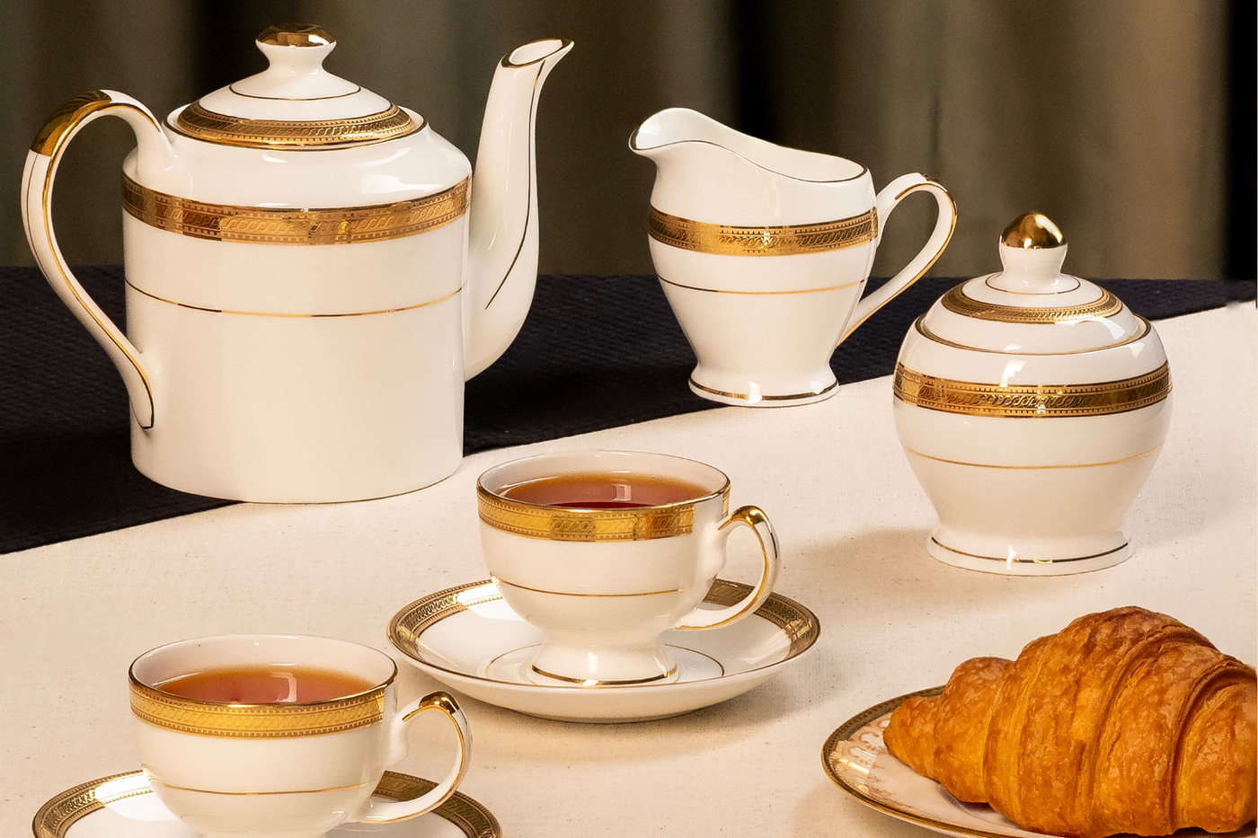 Embossed Gold Tea Service Set (15 pieces)
