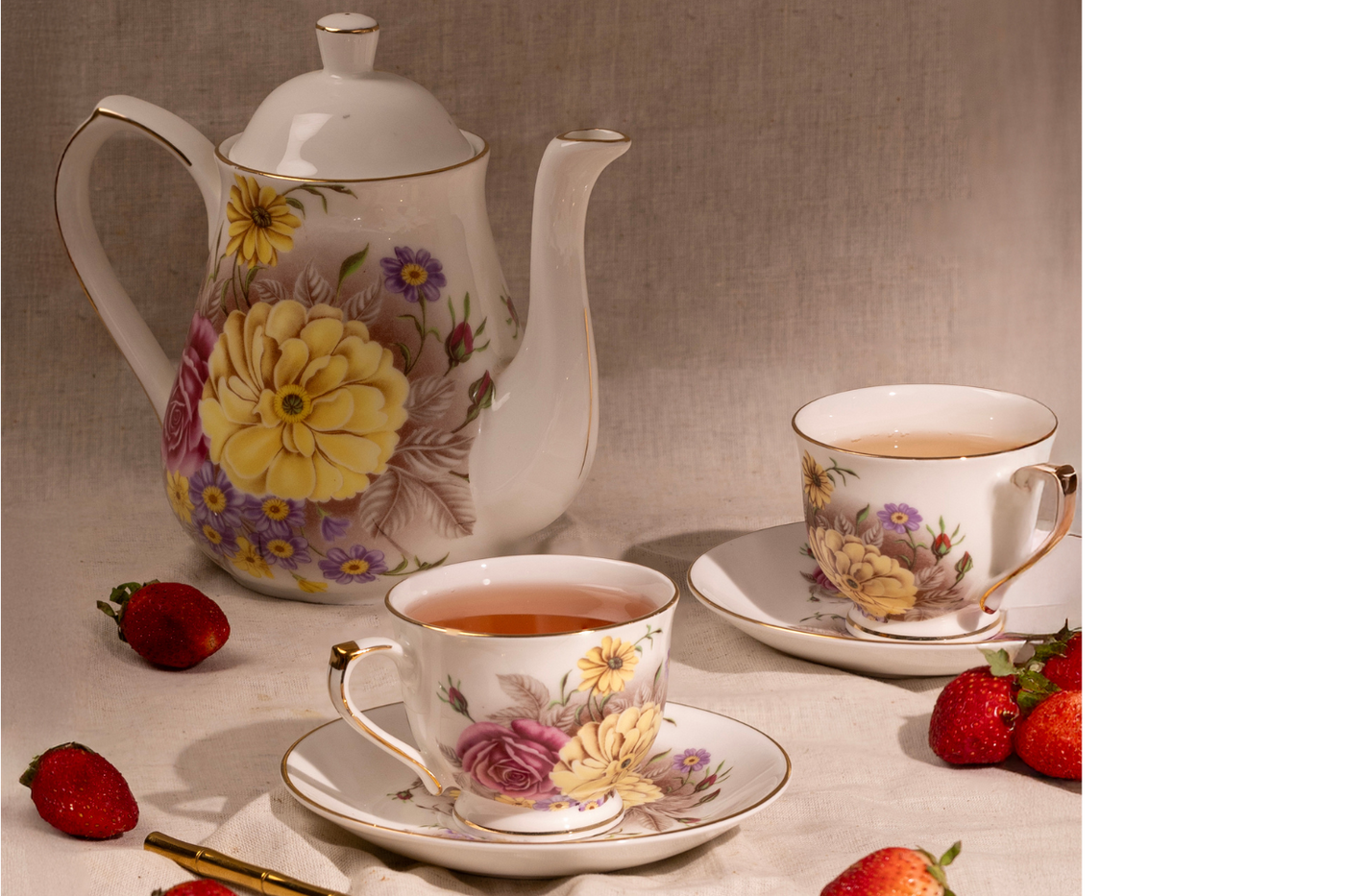 English Rose Tea Set | Handcrafted Elegance (13 pieces)