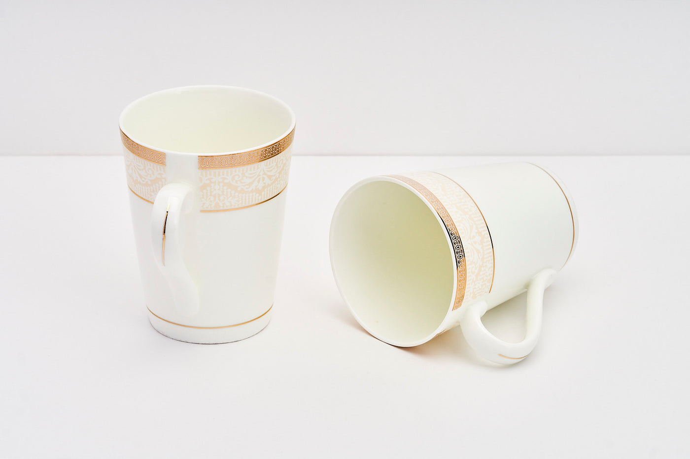 Embossed Gold Tapered Mug – Set of 2