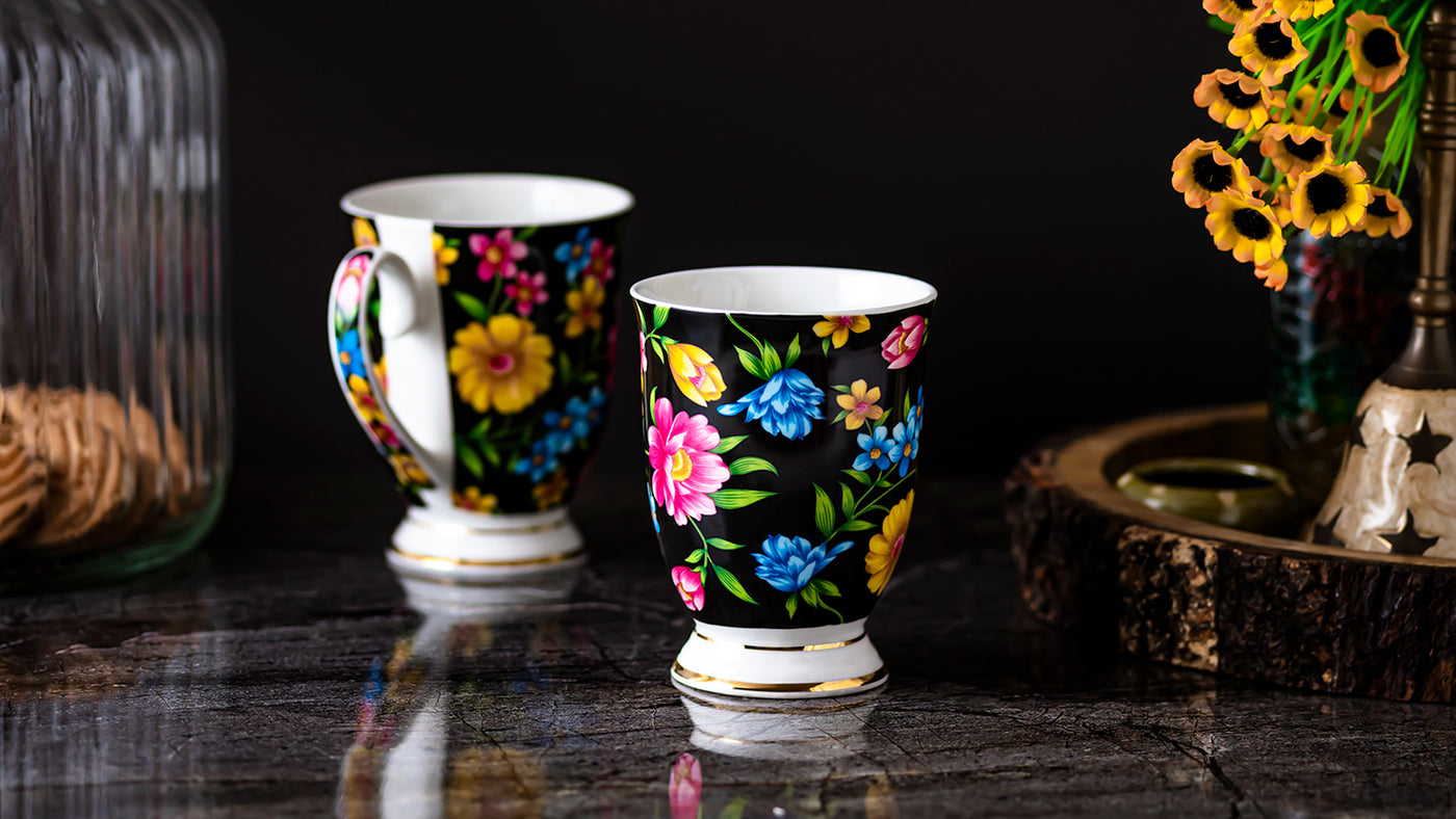 Floral splendor (Black) footed mug - Set of 2